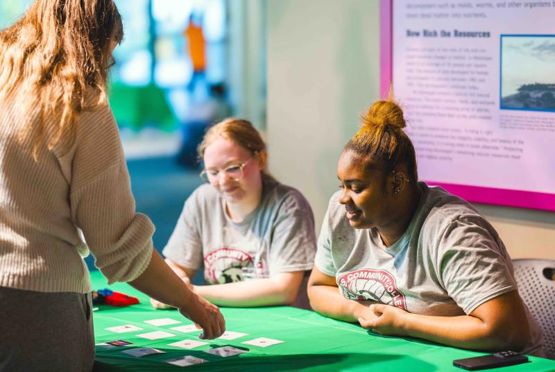 Museum volunteers at Fossil Road Show table
